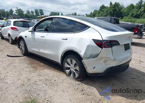 2023 Tesla Model Y Awd/Long Range Dual Motor All-Wheel Drive из США, поврежденный, VIN 7SAYGDEE6PF620991